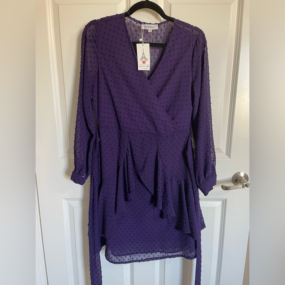 Women’s small ruffle belted knee length dotted dress. New with Tags